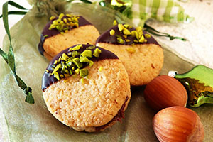 biscuit sec fourré aux fruits à coque