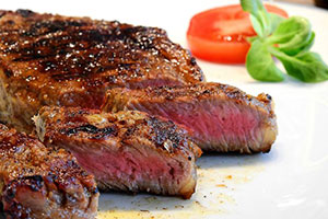 boeuf steak ou bifteck grillé