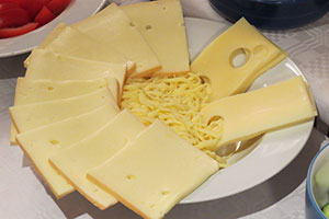 emmental ou emmenthal râpé