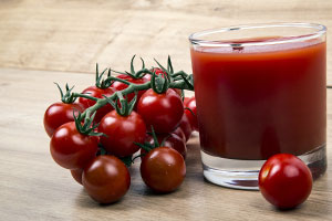 jus de tomate pur jus salé à 3 g/l
