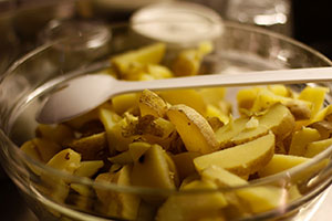 pomme de terre en boîte égouttée