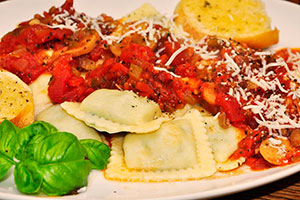 ravioli aux légumes sauce tomate en boîtes