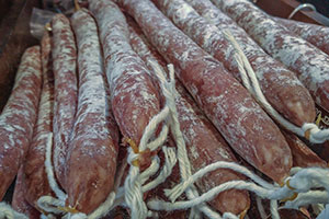 saucisson sec aux noix noisettes